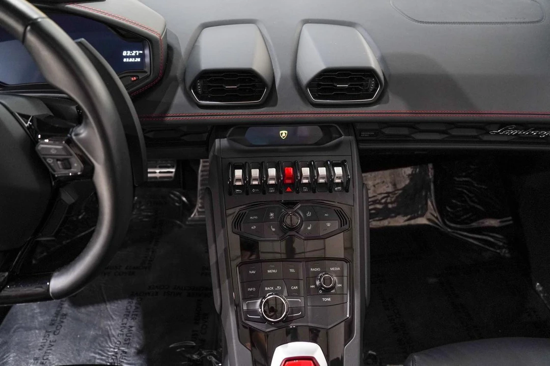 2017 Lamborghini Huracan LP610-4 - Image 12 of 21