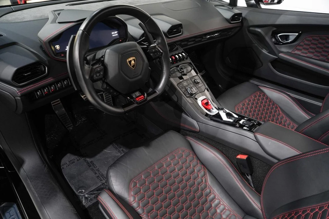 2017 Lamborghini Huracan LP610-4 - Image 2 of 21