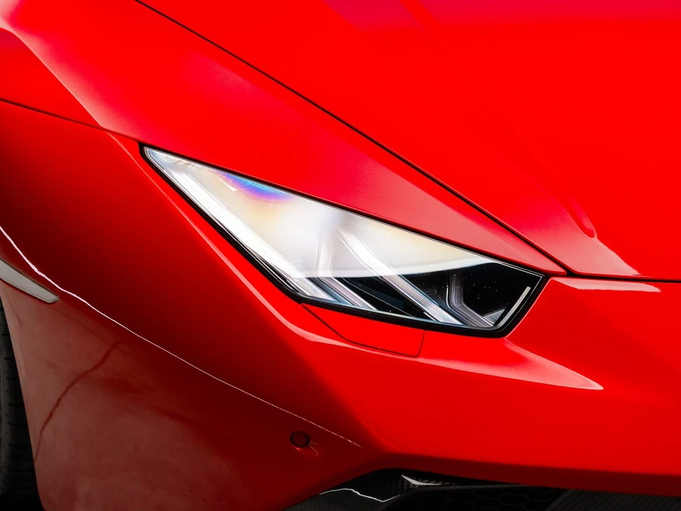 2017 Lamborghini Huracan - Image 20 of 31