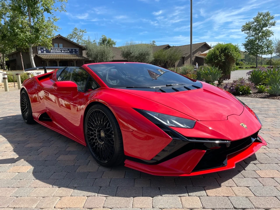 2017 Lamborghini Huracan - Image 3 of 21