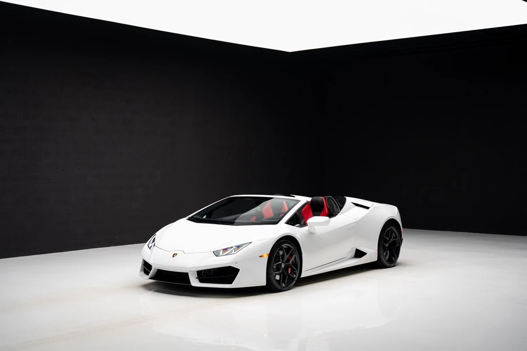 2017 Lamborghini Huracan LP610-4 - Image 6 of 12