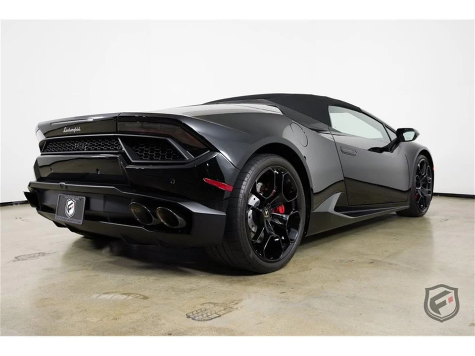 2017 Lamborghini Huracan - Image 18 of 31