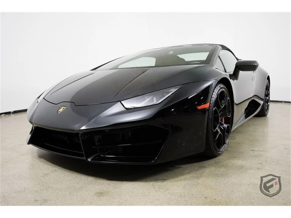 2017 Lamborghini Huracan - Image 8 of 31