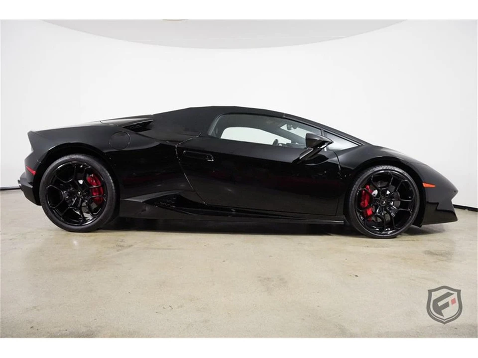 2017 Lamborghini Huracan - Image 20 of 31