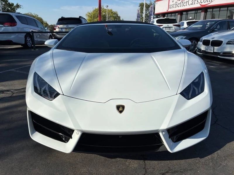 2017 Lamborghini Huracan LP610-4 - Image 2 of 16