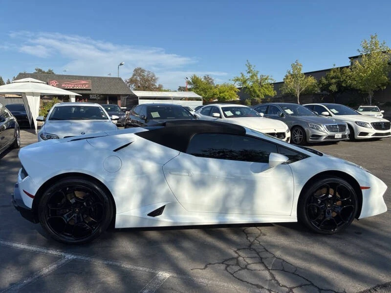 2017 Lamborghini Huracan LP610-4 - Image 8 of 16
