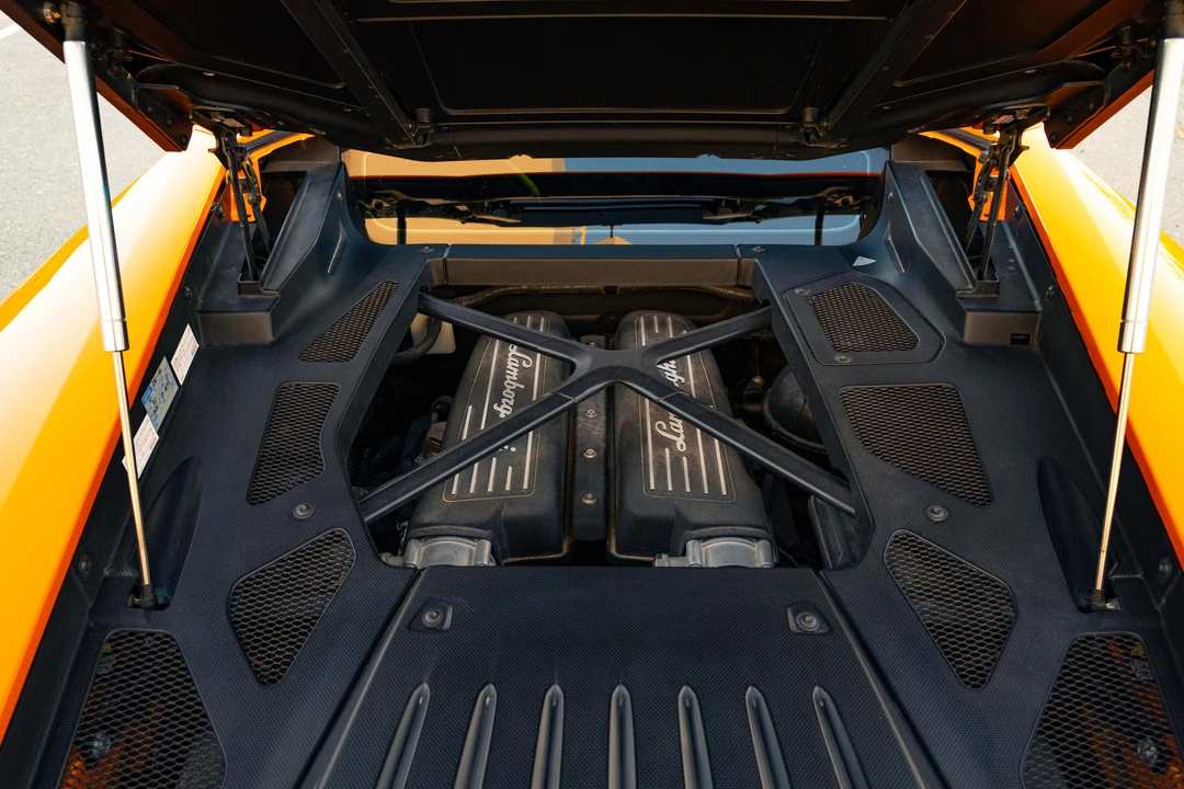2017 Lamborghini Huracan LP580-2 - Image 5 of 6