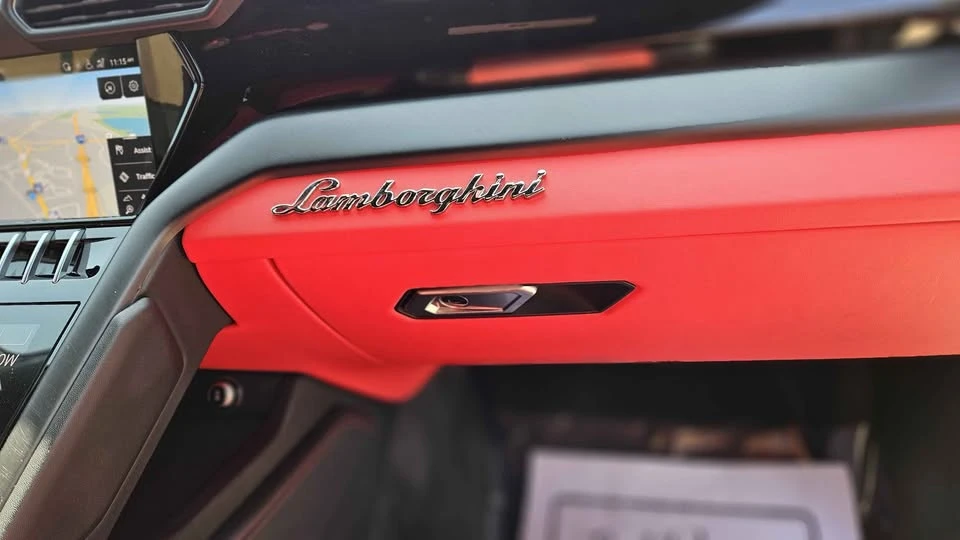 2017 Lamborghini Urus - Image 12 of 20