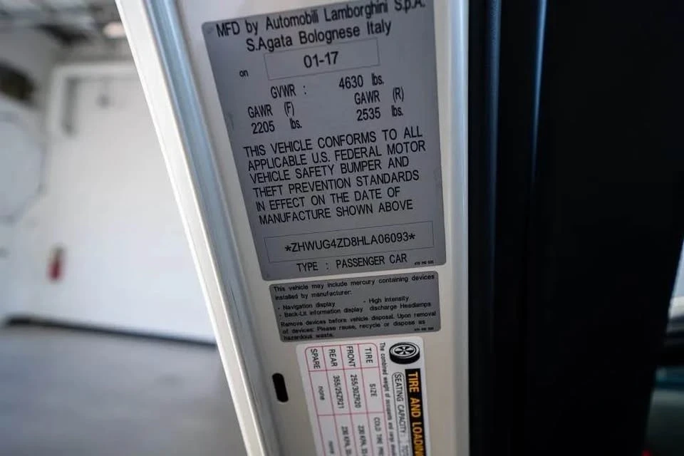 2017 Lamborghini Aventador S LP740-4 - Image 7 of 8