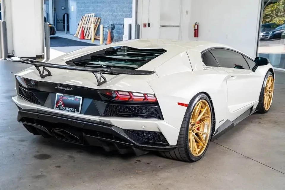 2017 Lamborghini Aventador S LP740-4 - Image 2 of 8