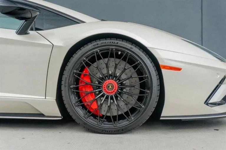 2017 Lamborghini Aventador S LP740-4 - Image 15 of 20
