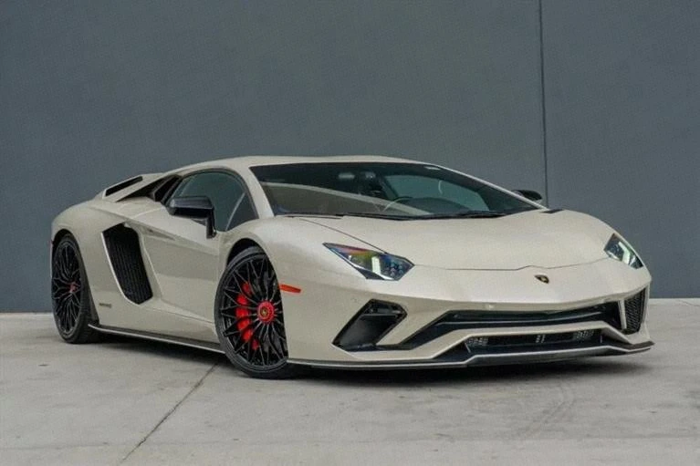 2017 Lamborghini Aventador S LP740-4 - Image 2 of 20