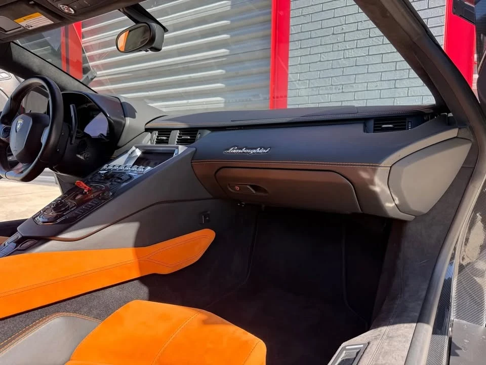 2017 Lamborghini Aventador S LP740-4 - Image 8 of 9