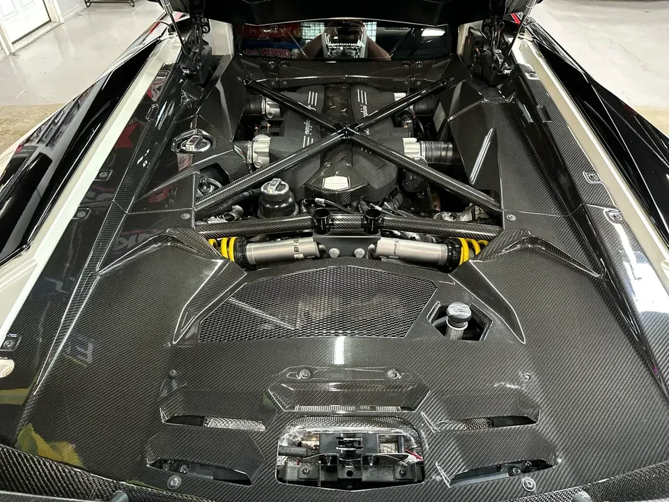 2017 Lamborghini Aventador S LP740-4 - Image 20 of 20