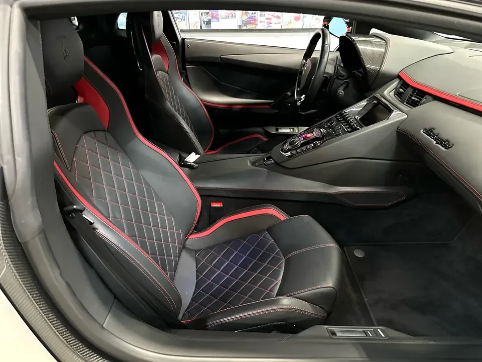 2017 Lamborghini Aventador S LP740-4 - Image 18 of 20