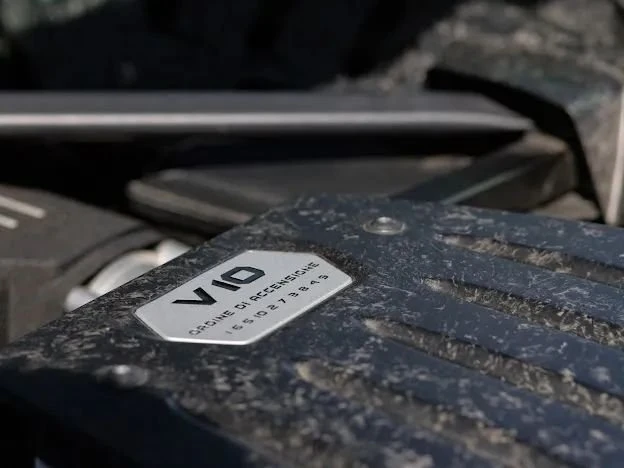 2017 Lamborghini Huracan - Image 8 of 19
