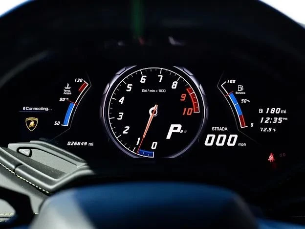 2017 Lamborghini Huracan - Image 7 of 19