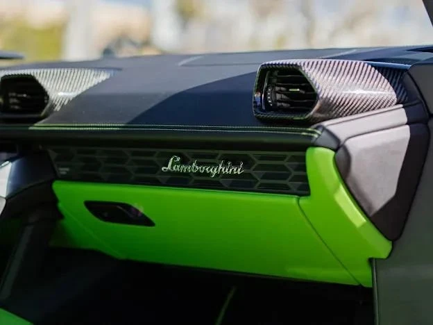 2017 Lamborghini Huracan - Image 12 of 19
