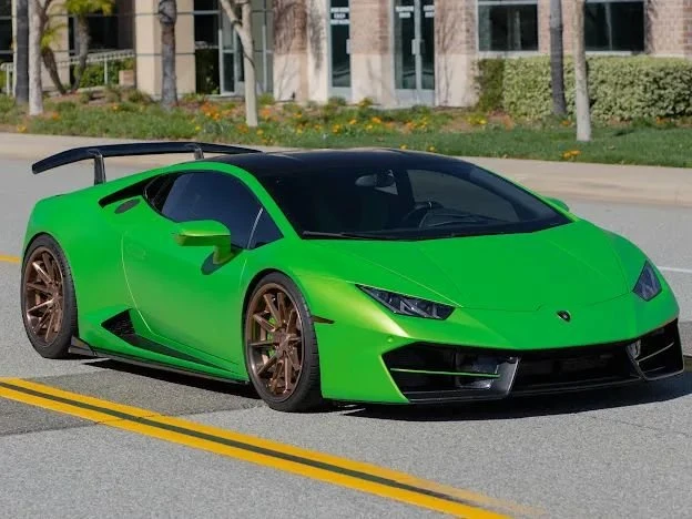 2017 Lamborghini Huracan - Image 19 of 19