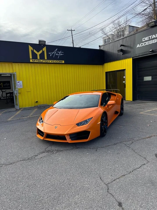 2017 Lamborghini Huracan LP580-2 - Image 4 of 18