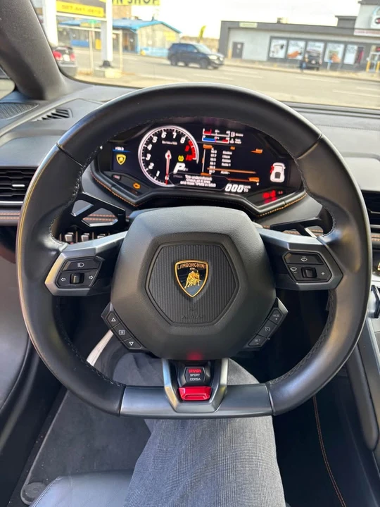 2017 Lamborghini Huracan LP580-2 - Image 14 of 18