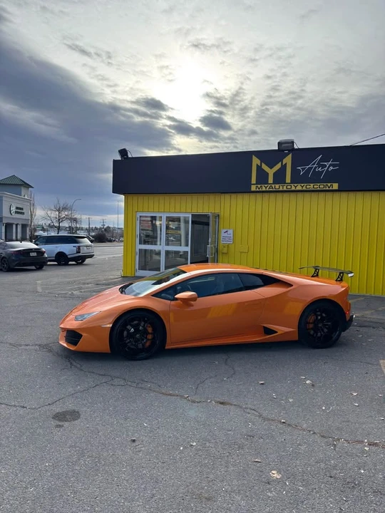 2017 Lamborghini Huracan LP580-2 - Image 5 of 18