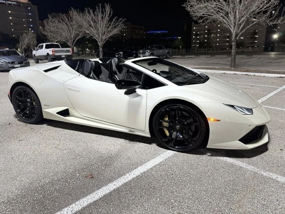 2017 Lamborghini Huracan LP610-4 - Image 2 of 20