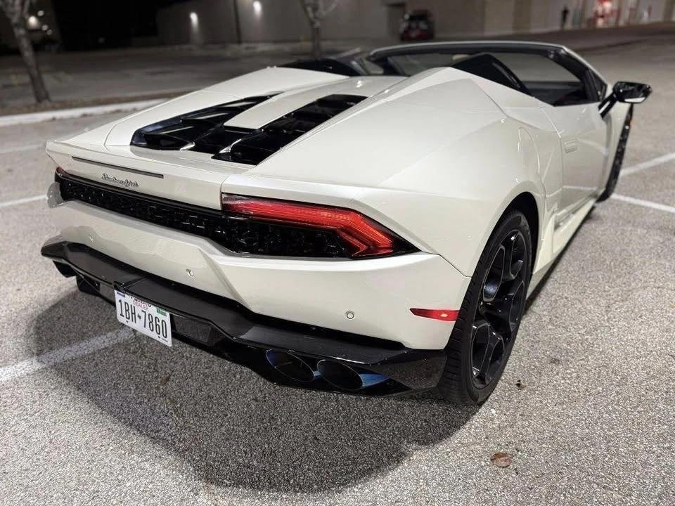 2017 Lamborghini Huracan LP610-4 - Image 10 of 20