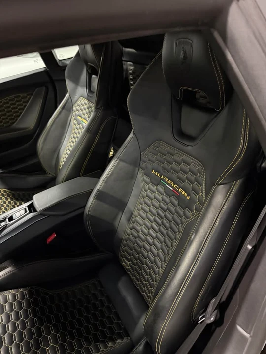 2017 Lamborghini Huracan LP580-2 - Image 7 of 8