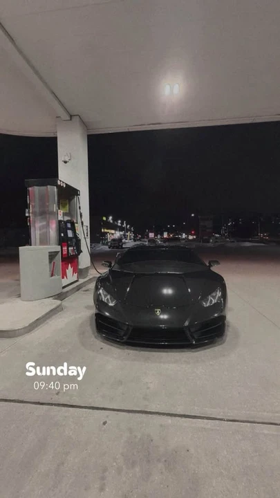 2017 Lamborghini Huracan LP580-2 - Image 4 of 8