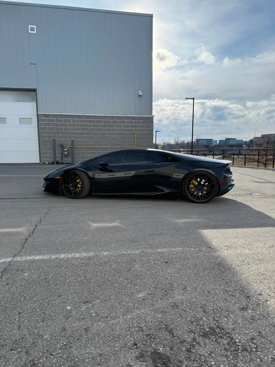 2017 Lamborghini Huracan LP580-2 - Image 3 of 8