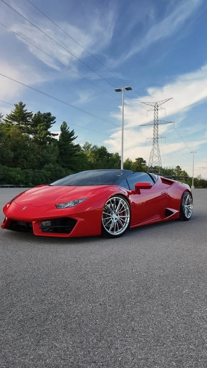 2017 Lamborghini Huracan - Image 8 of 9