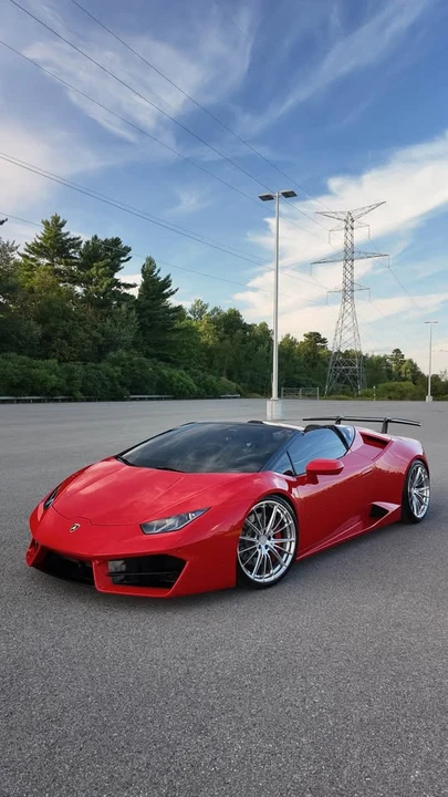 2017 Lamborghini Huracan - Image 9 of 9