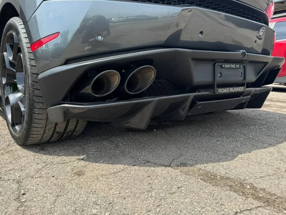 2017 Lamborghini Huracan - Image 18 of 20