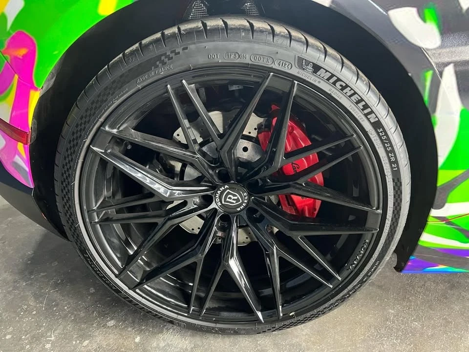 2017 Lamborghini Huracan - Image 13 of 20