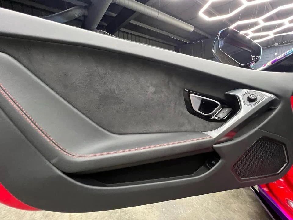 2017 Lamborghini Huracan - Image 17 of 20