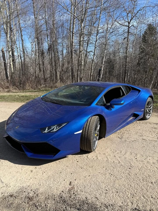 2017 Lamborghini Huracan - Image 2 of 13