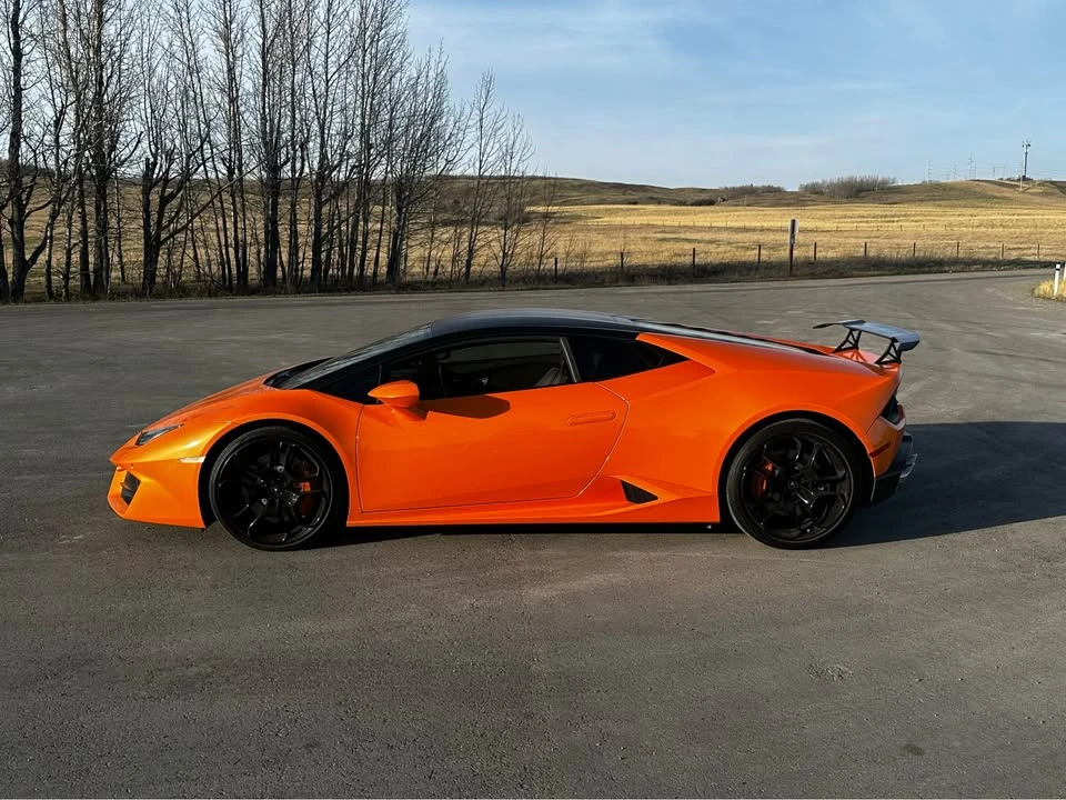 2017 Lamborghini Huracan - Image 2 of 6