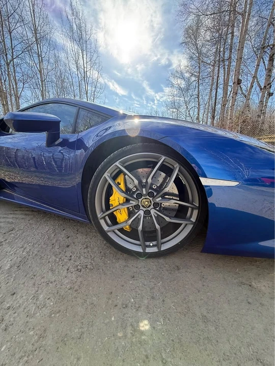 2017 Lamborghini Huracan - Image 12 of 13