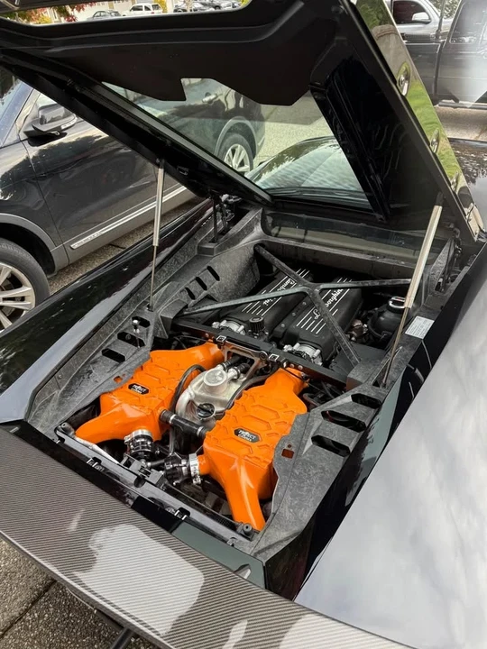 2017 Lamborghini Huracan LP580-2 - Image 11 of 18