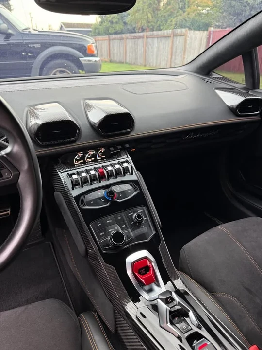 2017 Lamborghini Huracan LP580-2 - Image 15 of 18