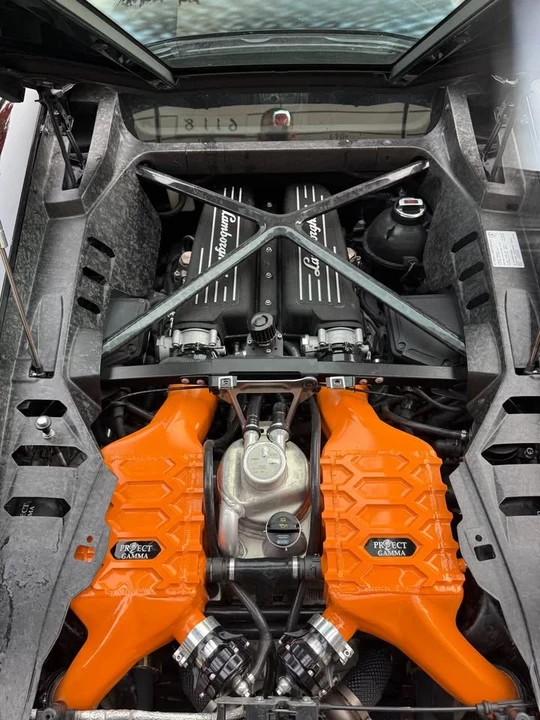 2017 Lamborghini Huracan LP580-2 - Image 10 of 18
