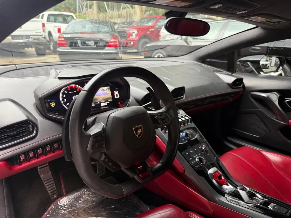 2017 Lamborghini Huracan LP580-2 - Image 13 of 20