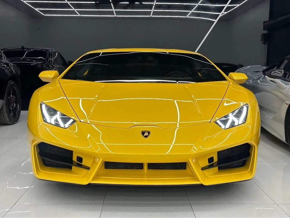 2017 Lamborghini Huracan LP580-2 - Image 3 of 15
