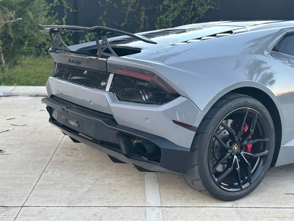 2017 Lamborghini Huracan LP580-2 - Image 6 of 13