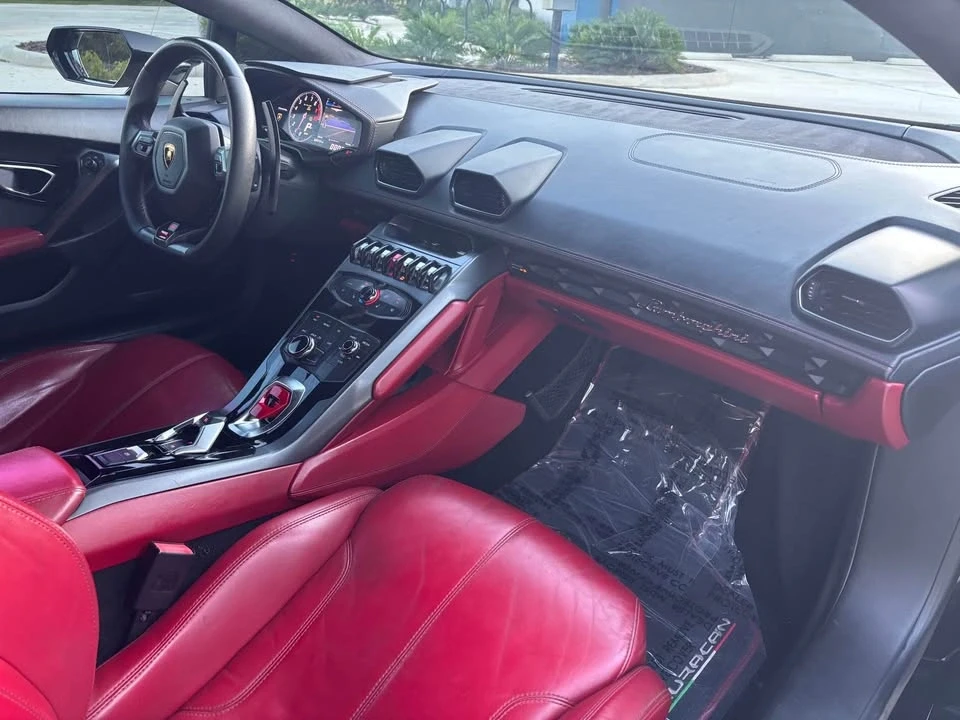 2017 Lamborghini Huracan LP580-2 - Image 12 of 13