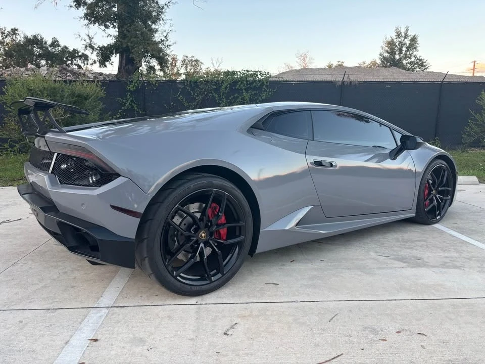 2017 Lamborghini Huracan LP580-2 - Image 5 of 13