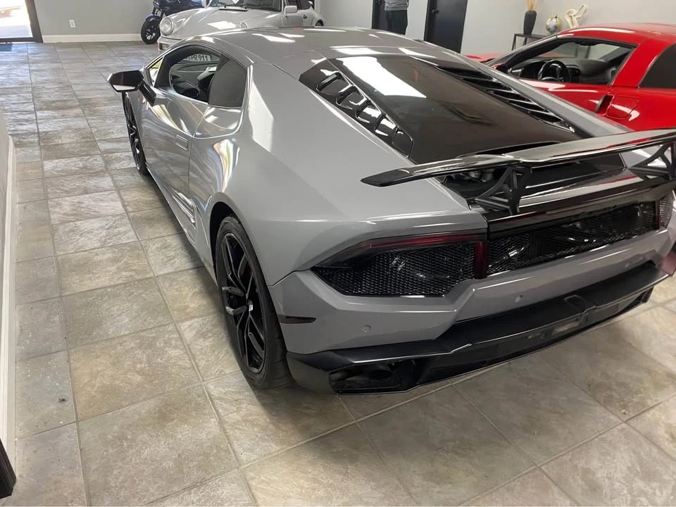 2017 Lamborghini Huracan LP580-2 - Image 3 of 8