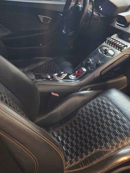 2017 Lamborghini Huracan LP580-2 - Image 2 of 4