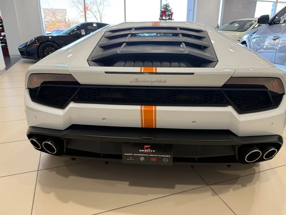 2017 Lamborghini Huracan LP580-2 - Image 5 of 8